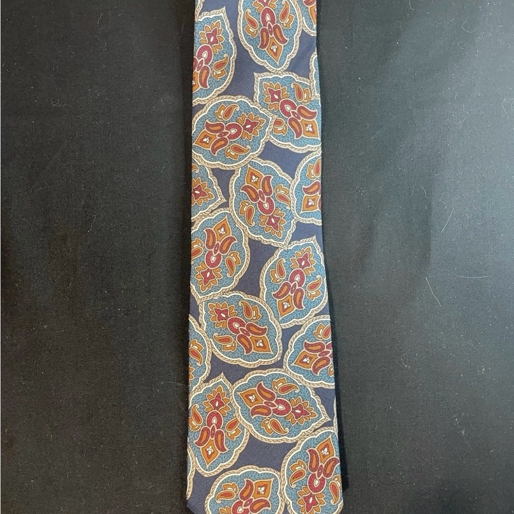 Christian Dior Monsieur Floral Medallion 100% SILK Men's Designer Navy Blue Tie